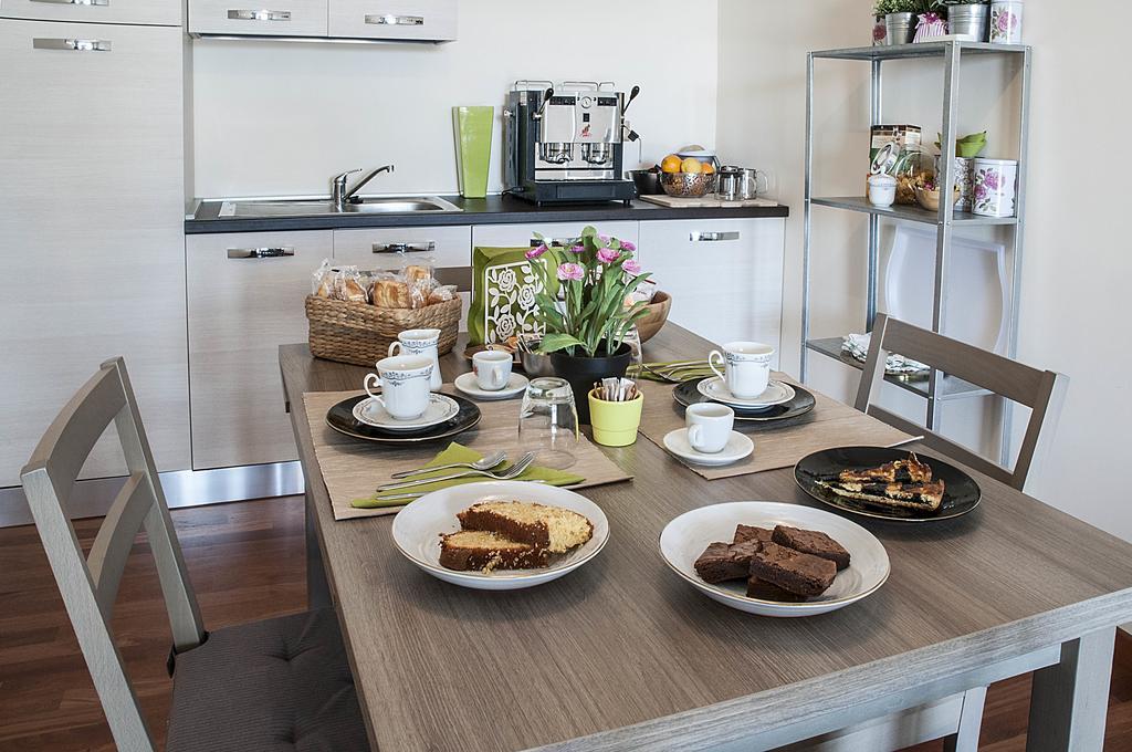 Domus Traiani Fiumicino Hotel Zewnętrze zdjęcie